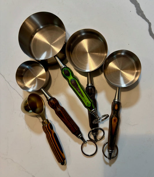 Measuring Cups in Laminated woods