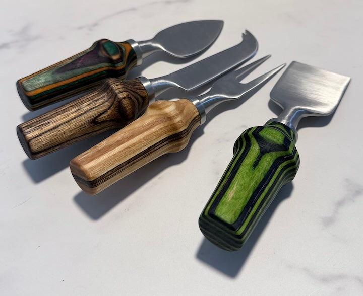 Cheese Knives in Laminated woods